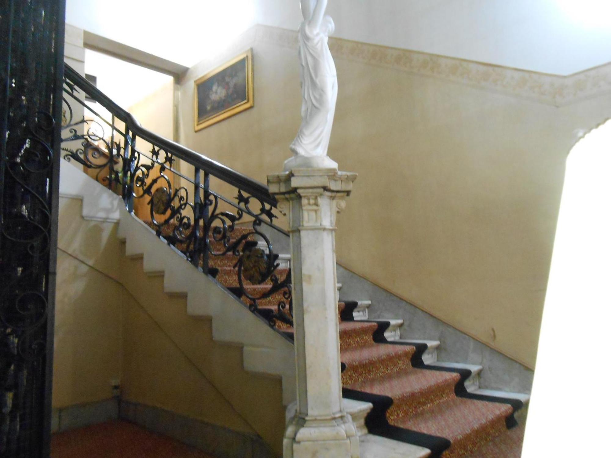 Hotel Reina Buenos Aires Exterior foto